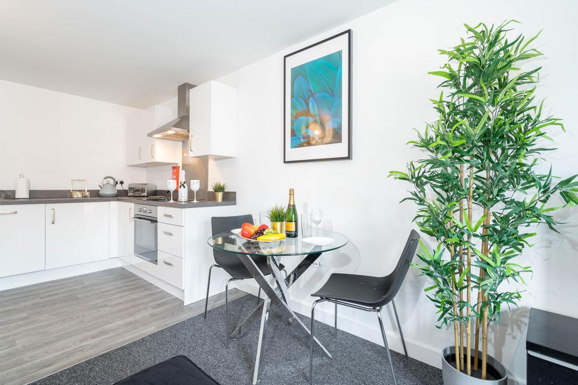 Apartment In Selly Oak - Parking Included 20Cc Birmingham Ngoại thất bức ảnh